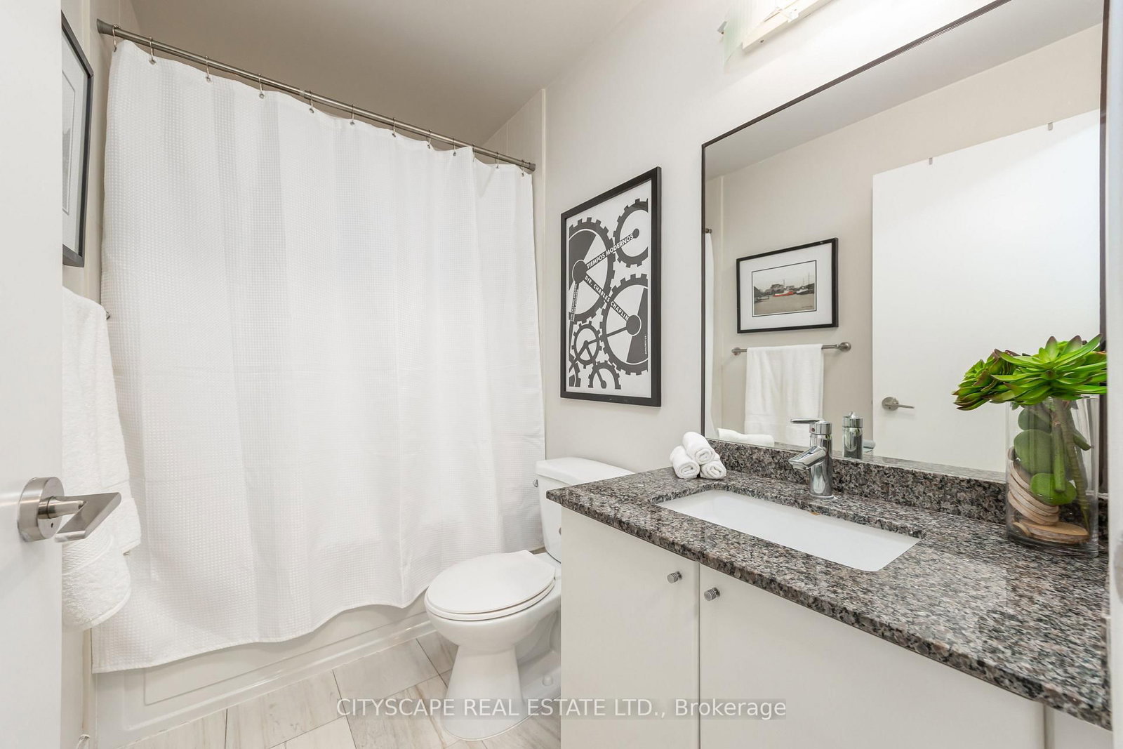 Condo for sale at 1901-18 Harbour Street, Toronto, Ontario, M5J 2Z6 - Waterfront Communities C1 - MLS: C12975424