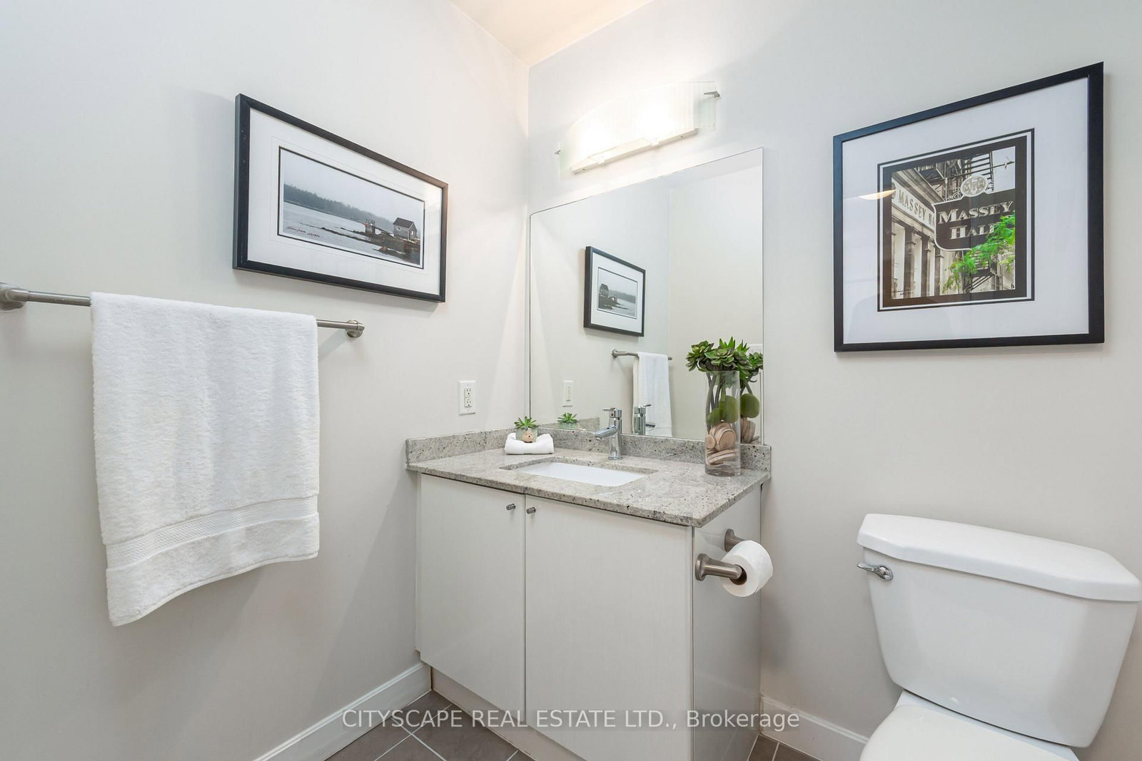 Condo for sale at 1901-18 Harbour Street, Toronto, Ontario, M5J 2Z6 - Waterfront Communities C1 - MLS: C12975424