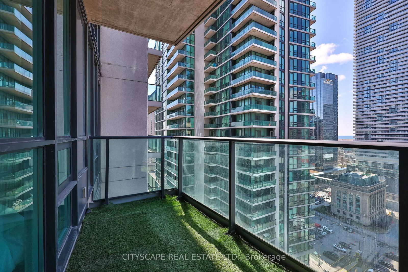 Condo for sale at 1901-18 Harbour Street, Toronto, Ontario, M5J 2Z6 - Waterfront Communities C1 - MLS: C12975424