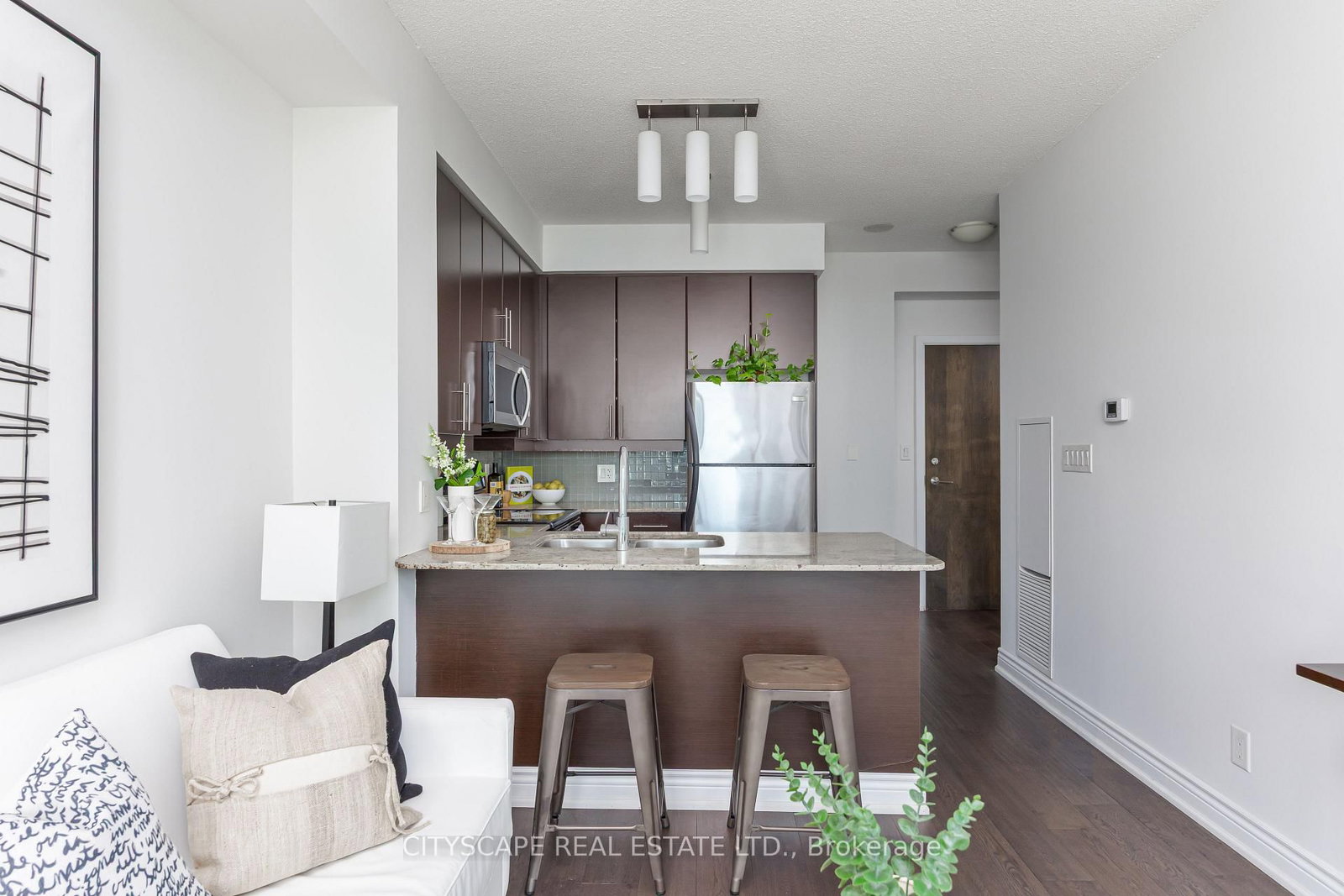 Condo for sale at 1901-18 Harbour Street, Toronto, Ontario, M5J 2Z6 - Waterfront Communities C1 - MLS: C12975424