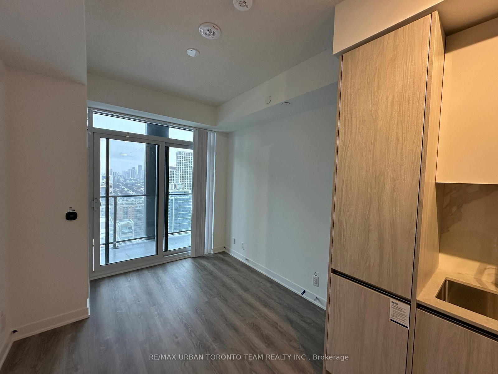 Condo for lease at 2915-180 Front Street, Toronto, Ontario, M5A 0A9 - Moss Park - MLS: C12975456