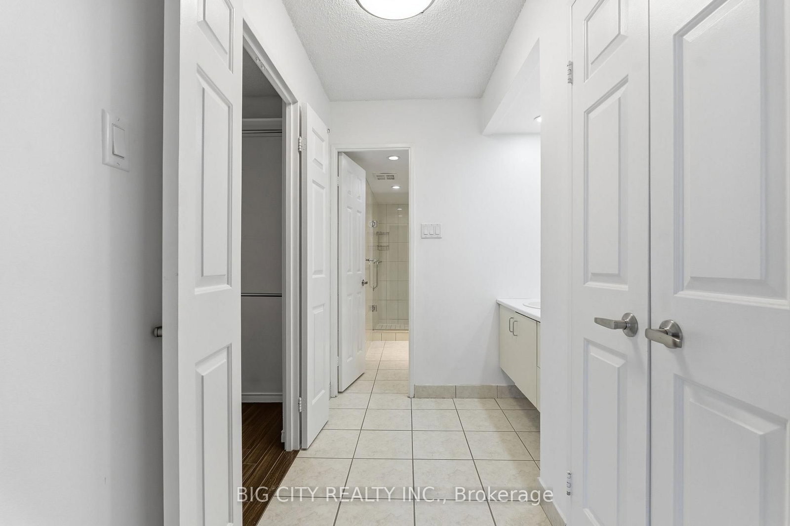 131 Beecroft Road, Unit 1406 - Photo 37