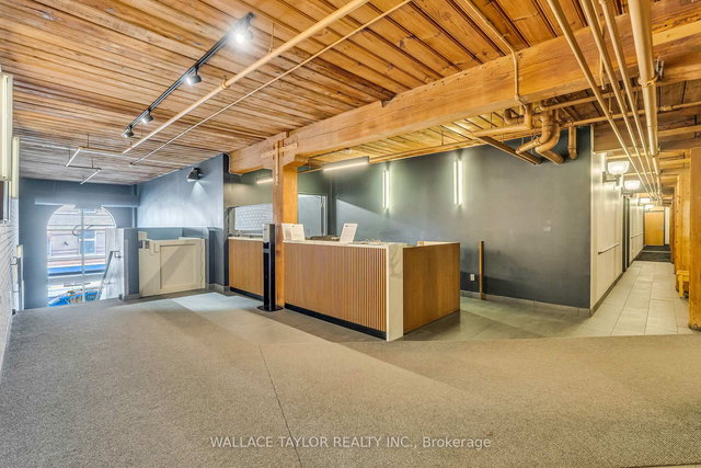 208 - 993 Queen Street W