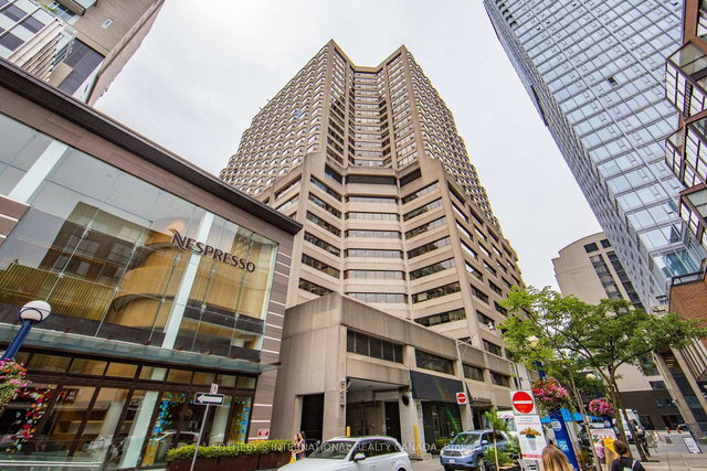 1502 - 175 Cumberland Street