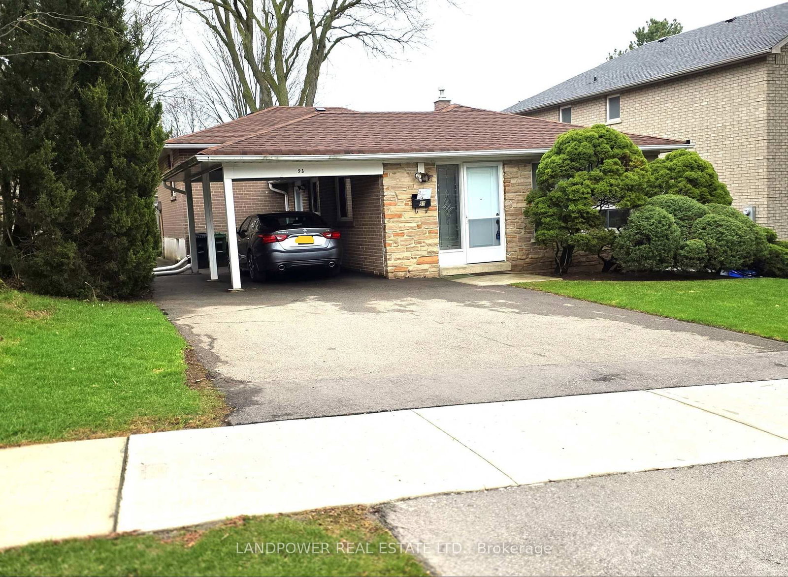 Property at 93 Clansman