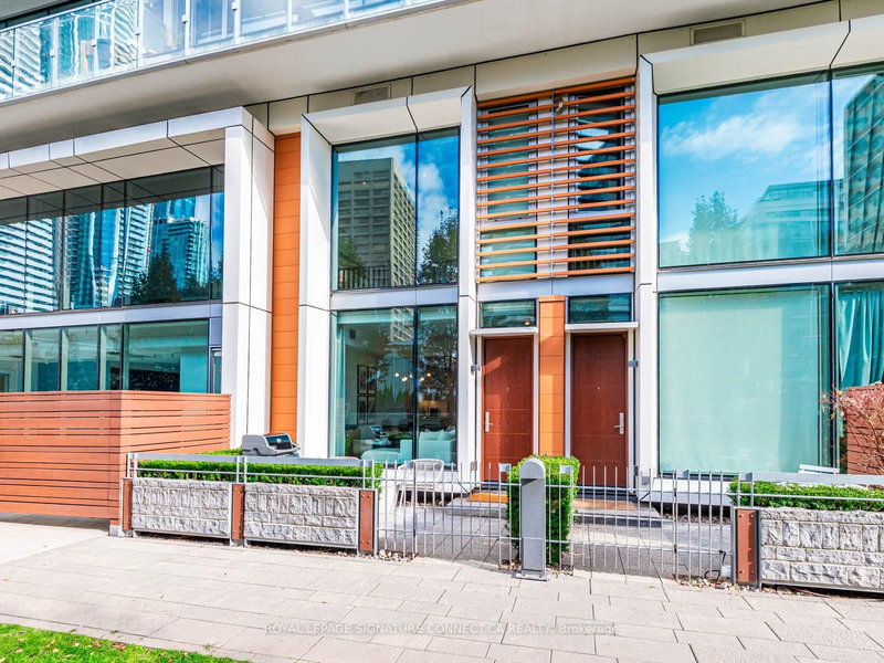 TH132 - 39 Queens Quay E, Toronto, M5E 0A5 | Image 3