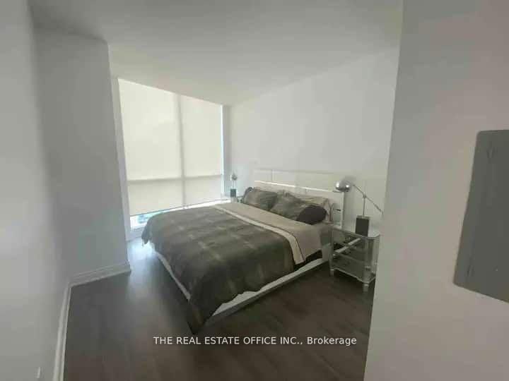 219 Fort York Boulevard, Unit PH02 - Photo 10