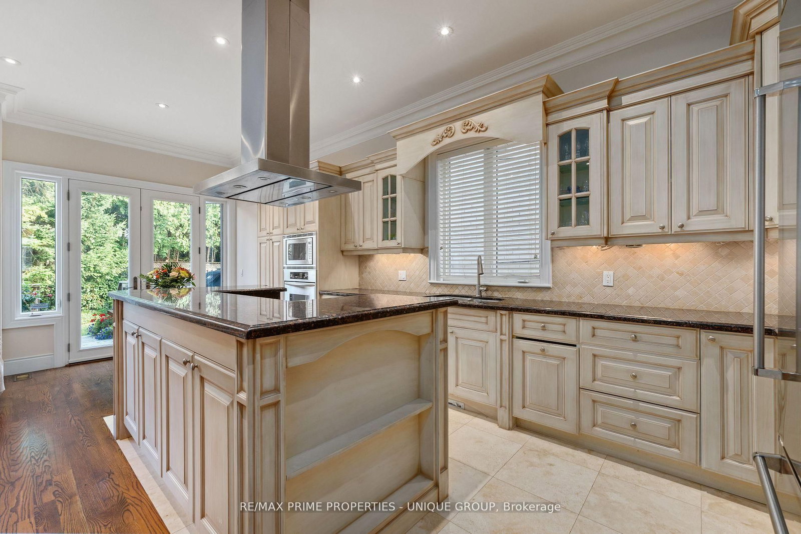 Detached House for sale at 276 Greenfield Avenue, Toronto, Ontario, M2N 3E5 - Willowdale East - MLS: C12976548