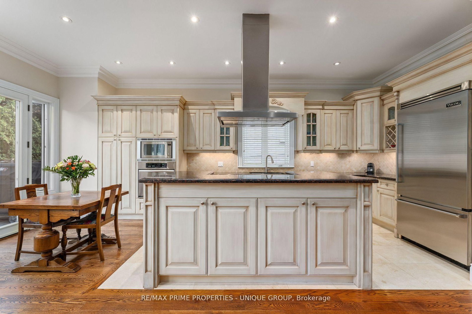 Detached House for sale at 276 Greenfield Avenue, Toronto, Ontario, M2N 3E5 - Willowdale East - MLS: C12976548