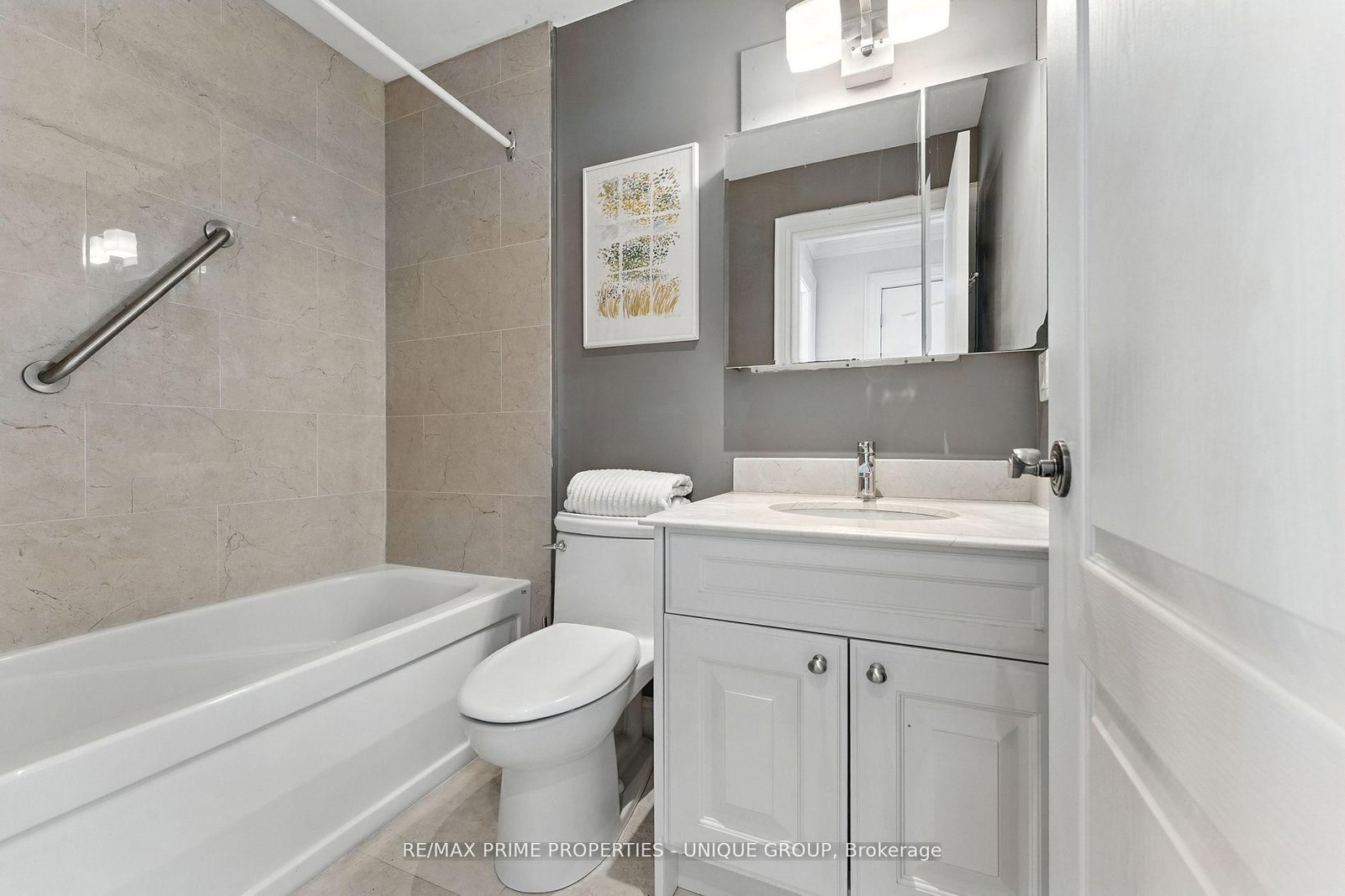 Detached House for sale at 276 Greenfield Avenue, Toronto, Ontario, M2N 3E5 - Willowdale East - MLS: C12976548