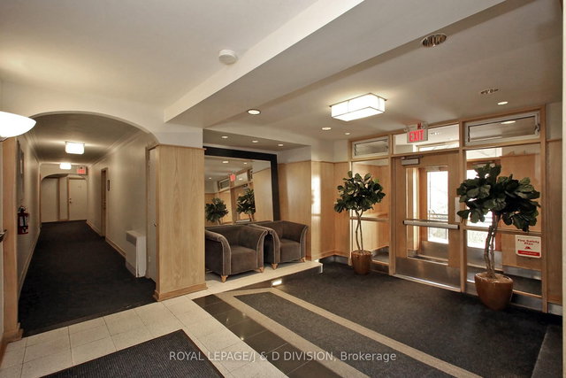 432 - 150 Farnham Avenue