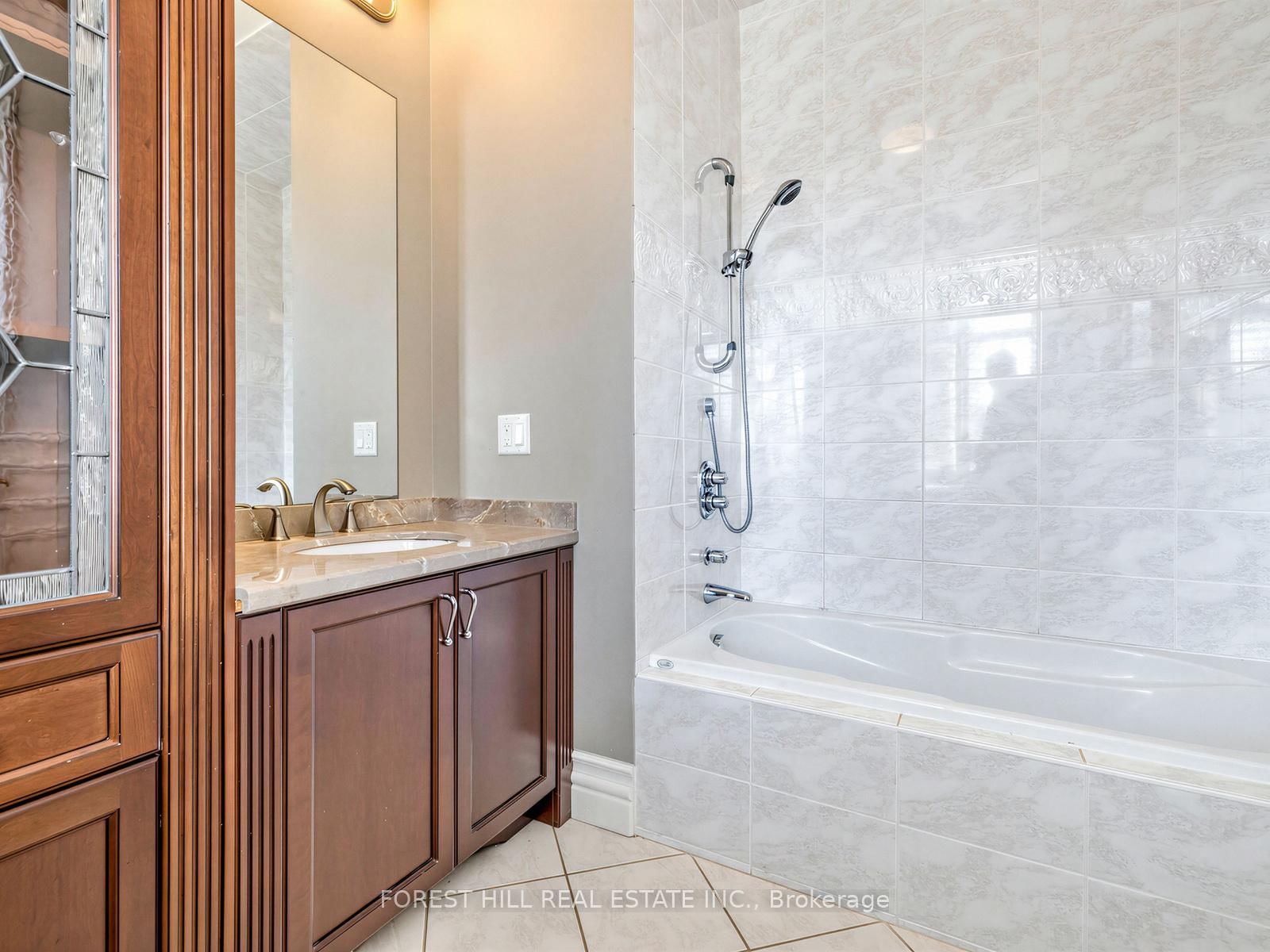 8 Colvestone Road - Photo 28