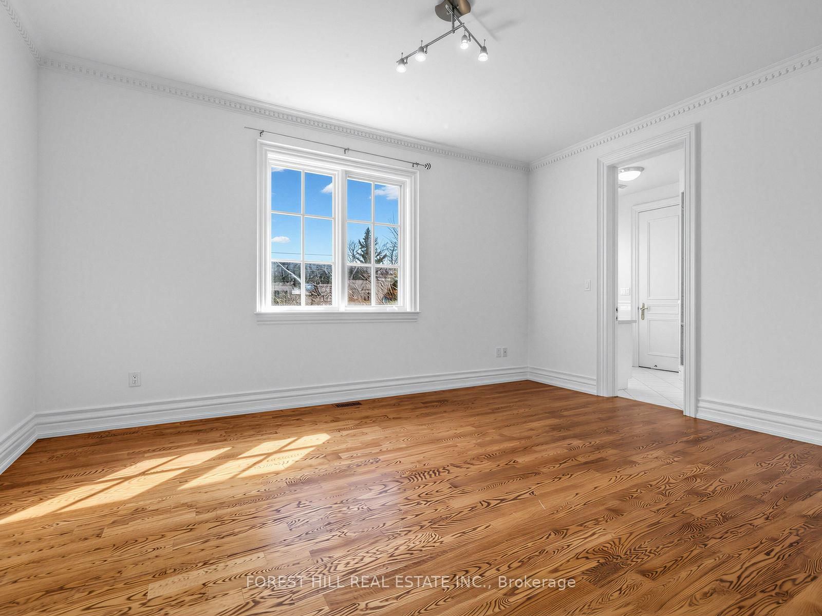 8 Colvestone Road - Photo 31