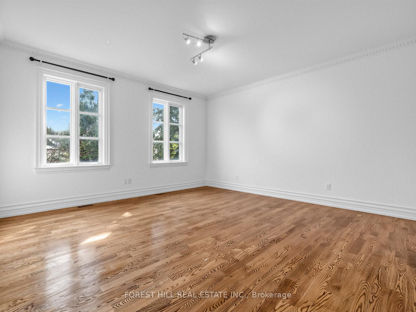 8 Colvestone Road - Photo 33