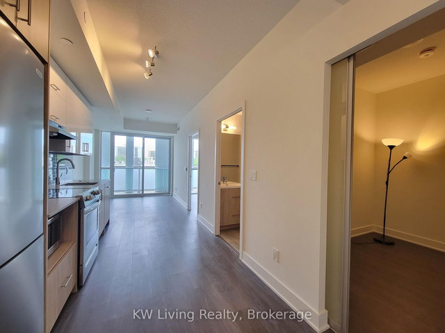 310 - 188 Fairview Mall Drive