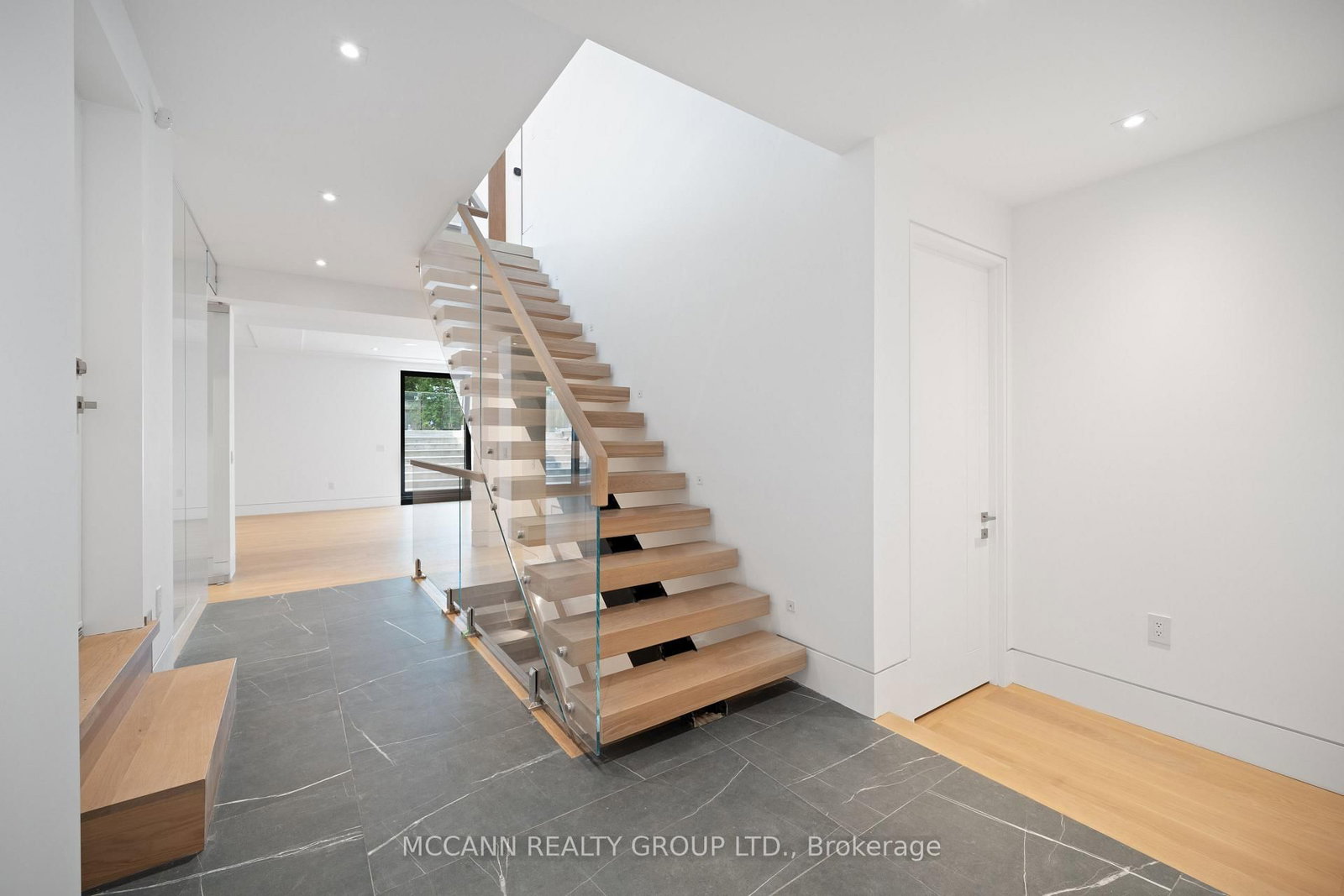 Detached House for sale at 64 Glengowan Road, Toronto, Ontario, M4N 1G4 - Lawrence Park South - MLS: C12977114