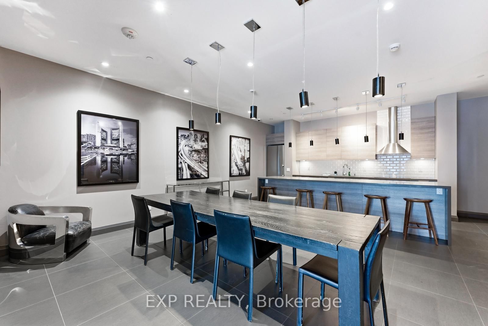 Condo for sale at 2906-224 King Street, Toronto, Ontario, M5H 0A6 - Waterfront Communities C1 - MLS: C12977208