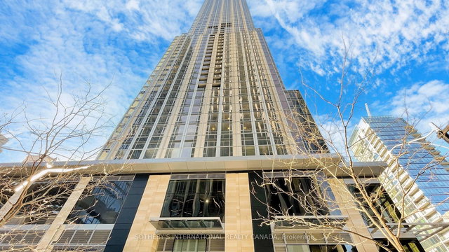 1010 - 11 Yorkville Avenue