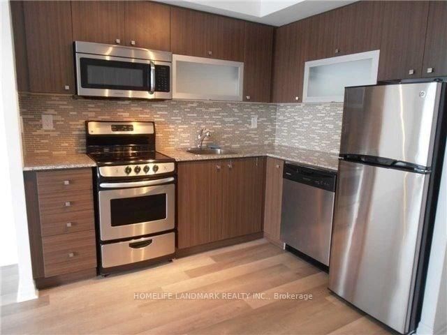 319 - 2015 Sheppard Avenue E