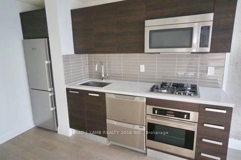 2305 - 224 King Street W