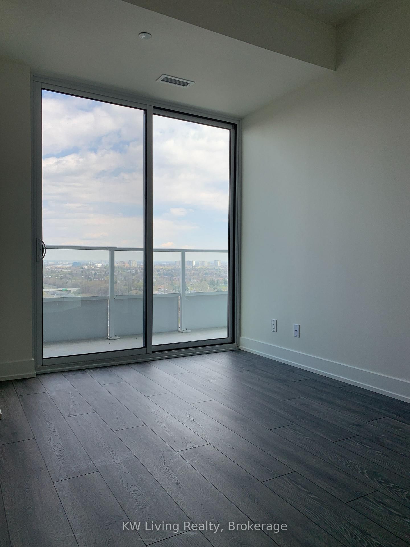 180 Fairview Mall Drive, Unit 2009 - Photo 2