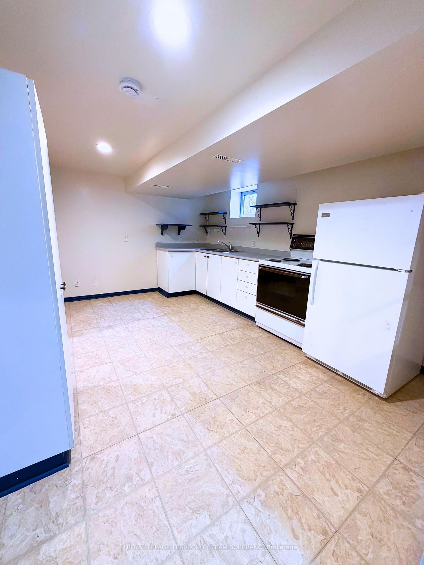 41 Bainbridge Avenue, Unit BSMT - Photo 8