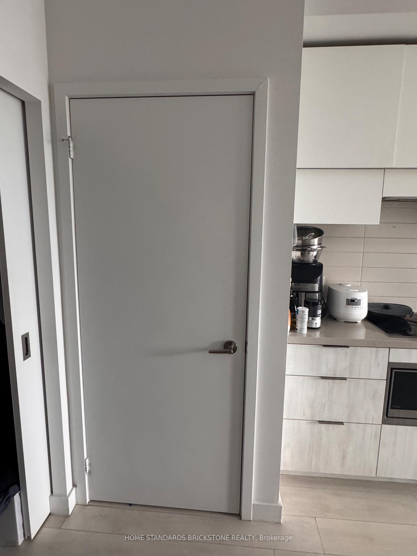 8 Eglinton Avenue E, Unit 1101 - Photo 7