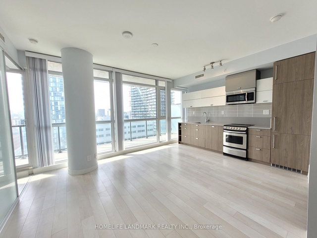 1301 - 290 Adelaide Street W