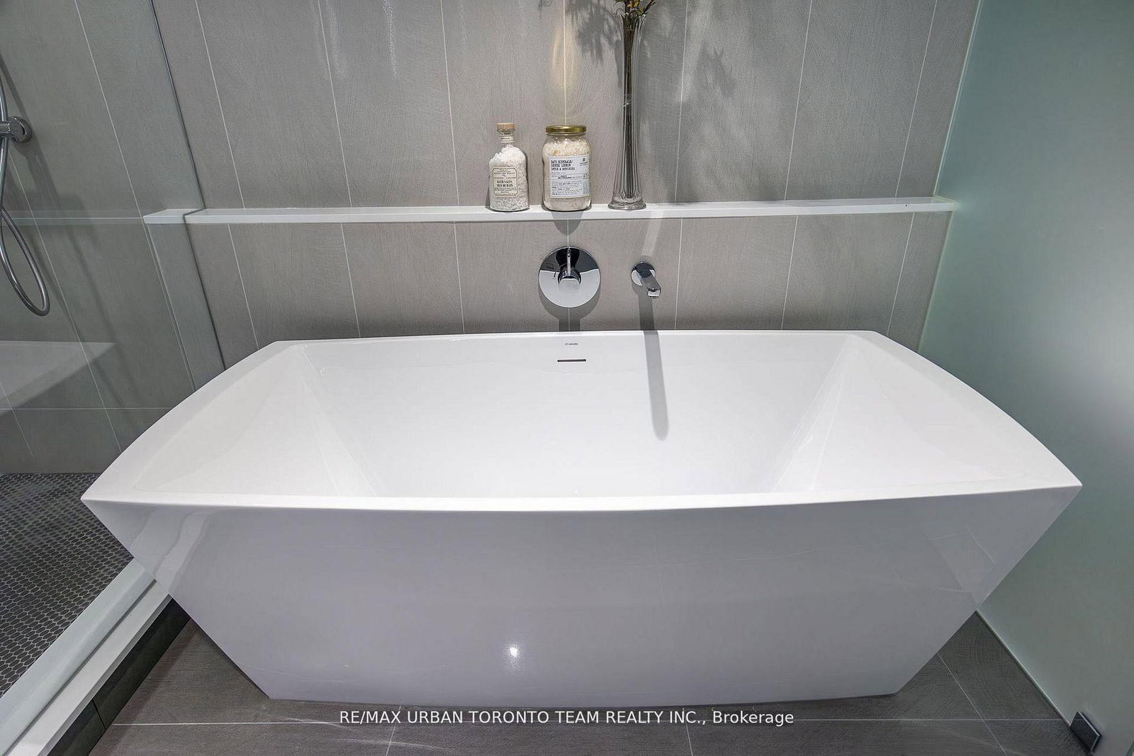 Condo for sale at 415-155 Merchants' Wharf, Toronto, Ontario, M5A 0Y4 - Waterfront Communities C8 - MLS: C12978032