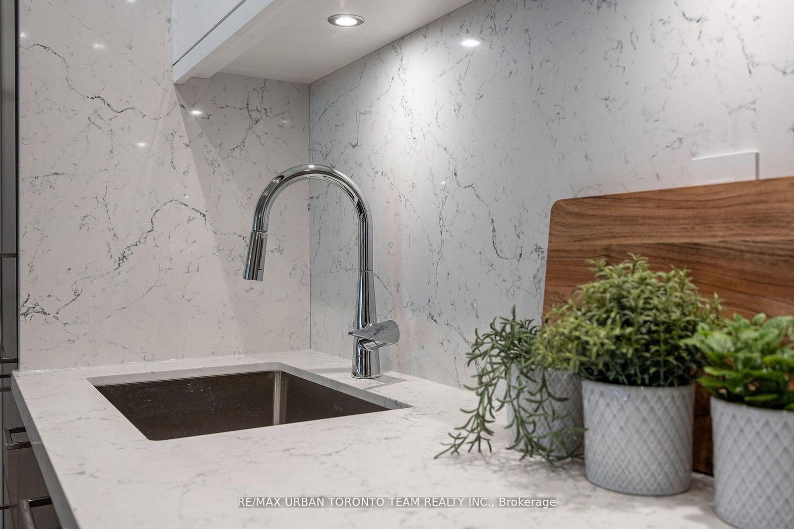 Condo for sale at 415-155 Merchants' Wharf, Toronto, Ontario, M5A 0Y4 - Waterfront Communities C8 - MLS: C12978032