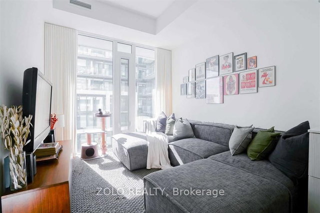 1101 - 5 Soudan Avenue