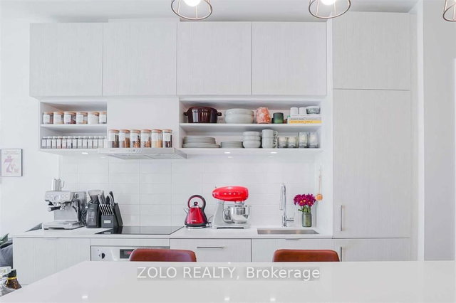 1101 - 5 Soudan Avenue