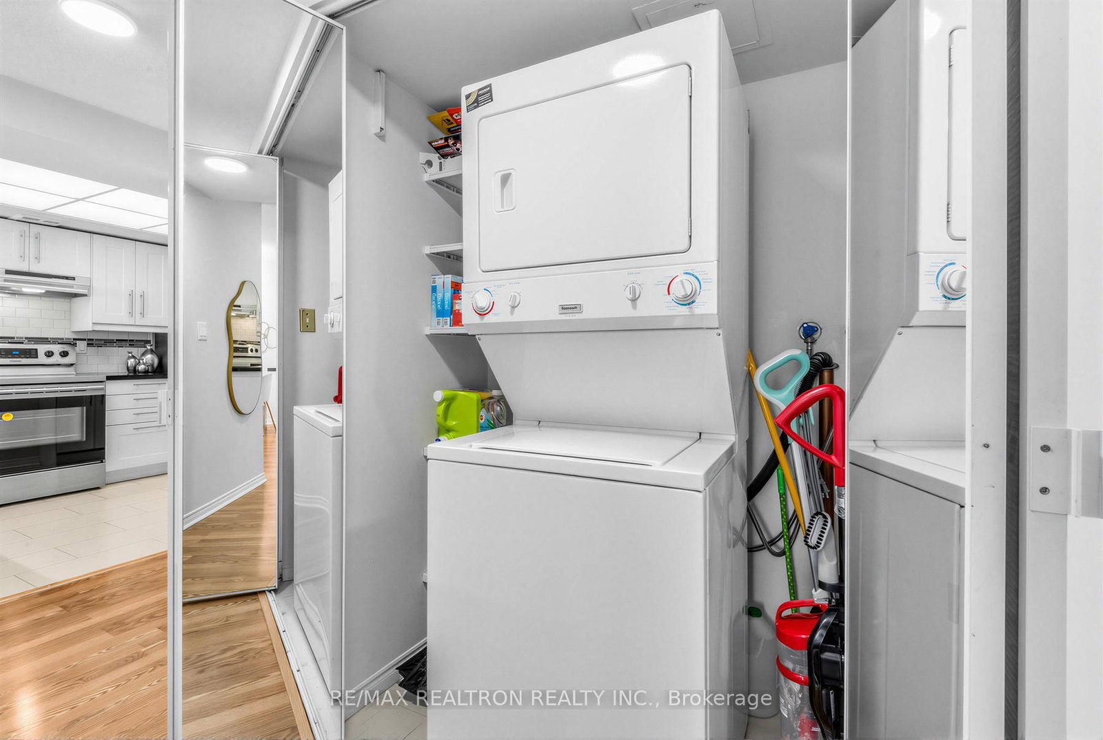 5765 Yonge Street, Unit 410 - Photo 27