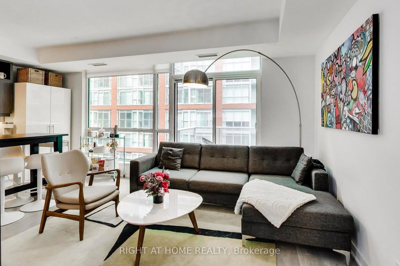 416 - 30 Nelson St, Toronto, M5V 0H5 | Image 3