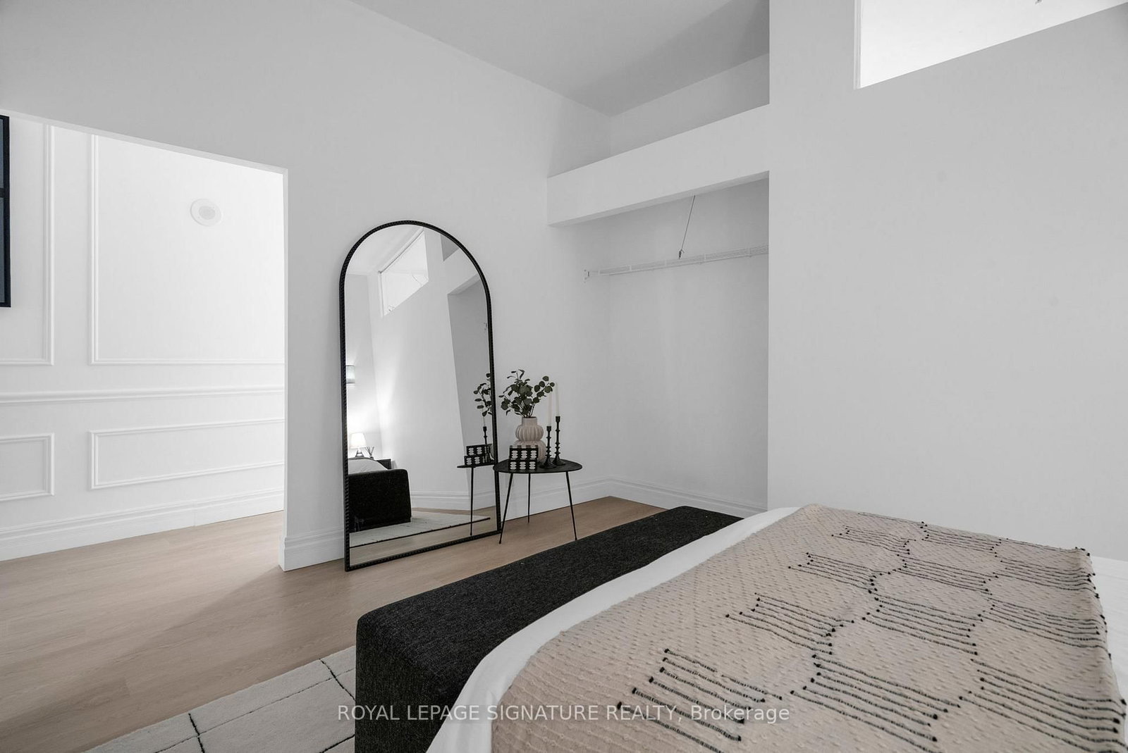 Condo for sale at 403-700 King Street, Toronto, Ontario, M5V 2Y6 - Niagara - MLS: C12978724