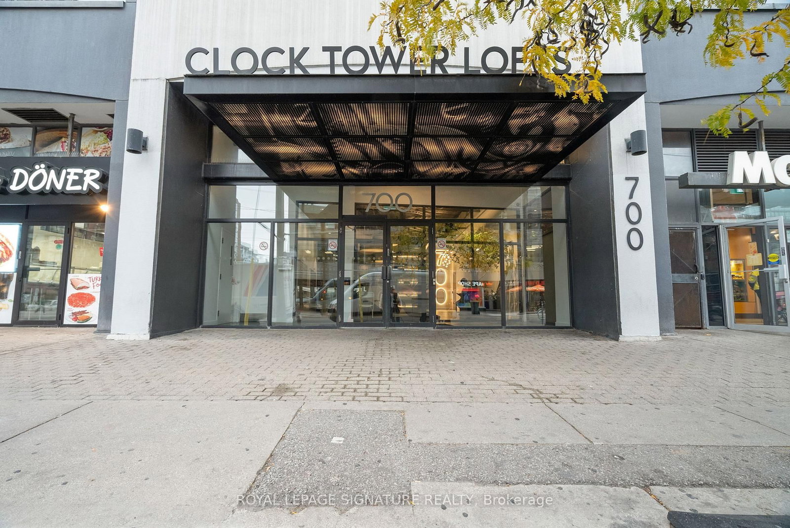 Condo for sale at 403-700 King Street, Toronto, Ontario, M5V 2Y6 - Niagara - MLS: C12978724