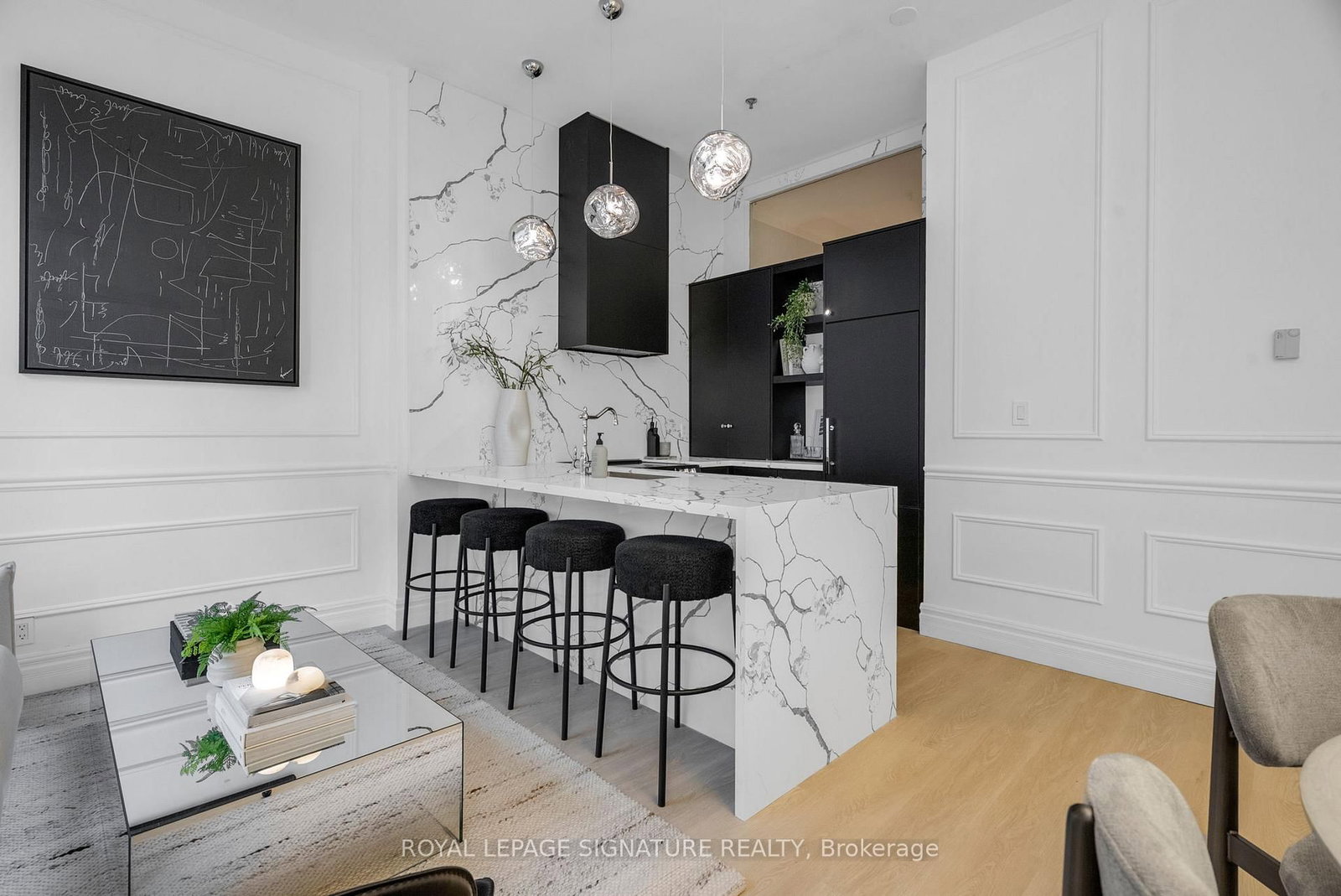 Condo for sale at 403-700 King Street, Toronto, Ontario, M5V 2Y6 - Niagara - MLS: C12978724