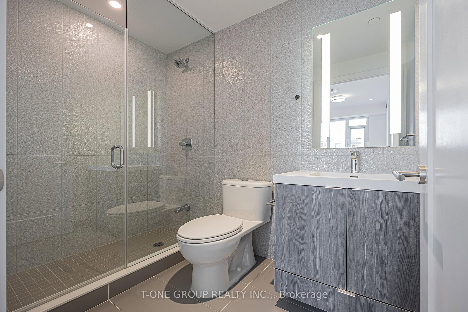 575 Bloor Street E, Unit 2810 - Photo 16