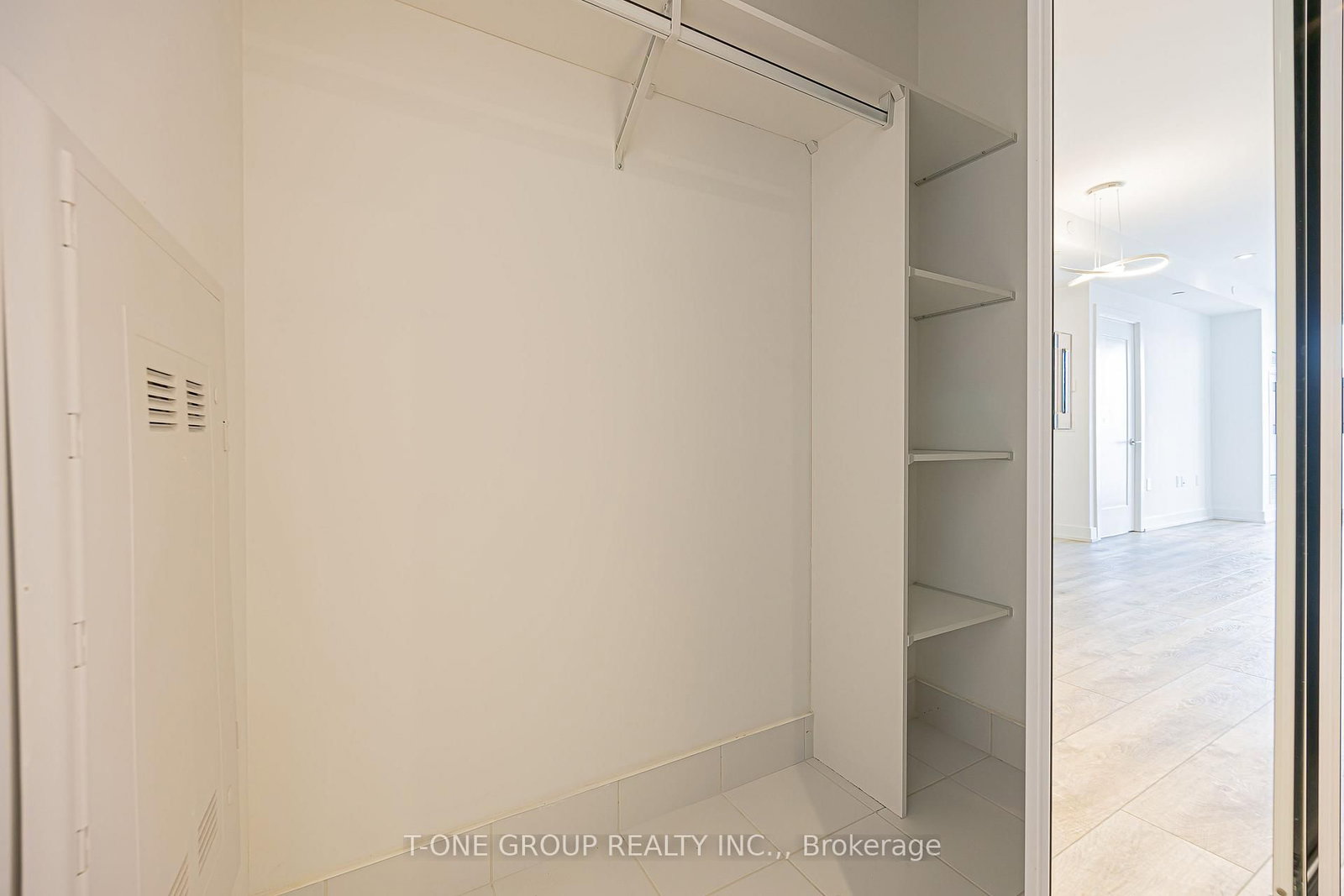 575 Bloor Street E, Unit 2810 - Photo 21