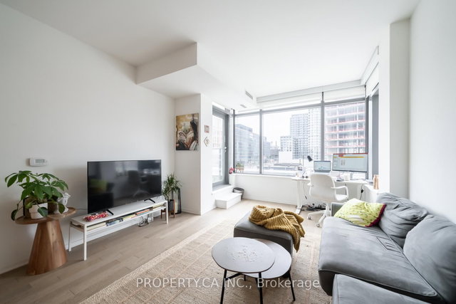 422 - 12 Bonnycastle Street