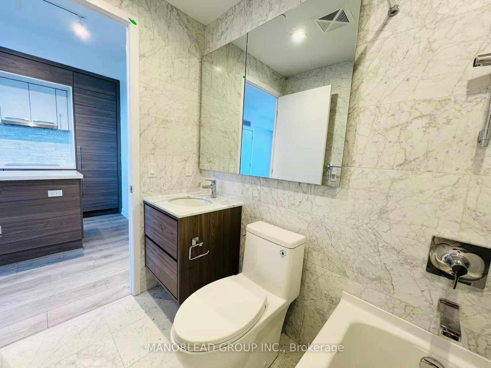 Condo for lease at 2106-29 Green Trail Court, Toronto, Ontario, M2K 0J9 - Bayview Village - MLS: C12979032