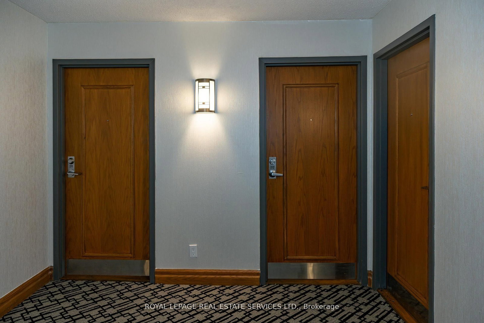 7 Concorde Place, Unit 212 - Photo 4