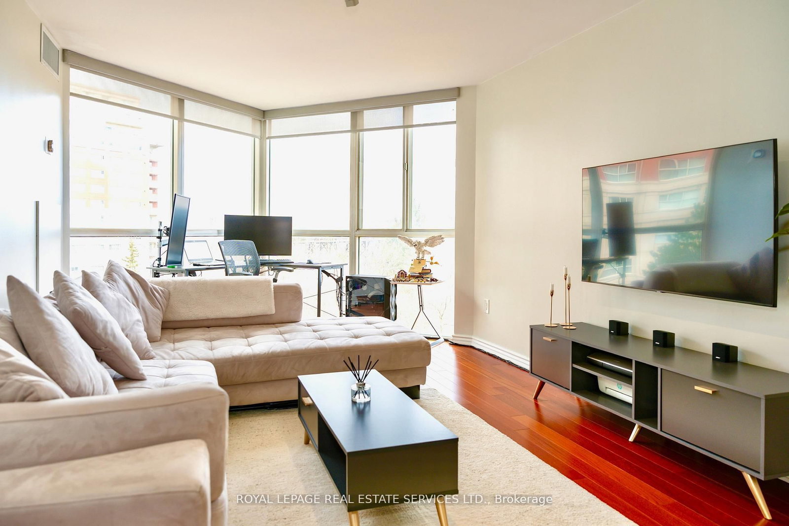 7 Concorde Place, Unit 212 - Photo 7