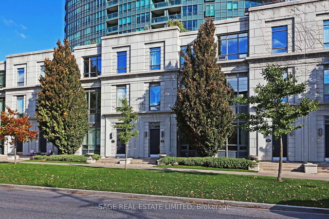 TH#31 - 25 Greenview Avenue