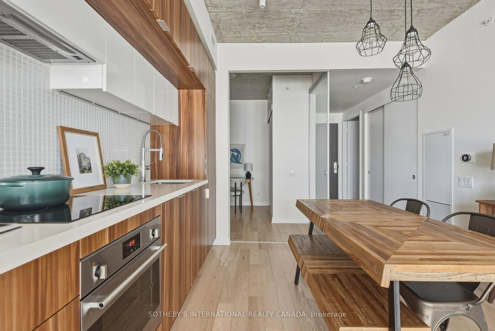 Condo for sale at 1101-185 Roehampton Avenue, Toronto, Ontario, M4C 0C6 - Mount Pleasant West - MLS: C12979262