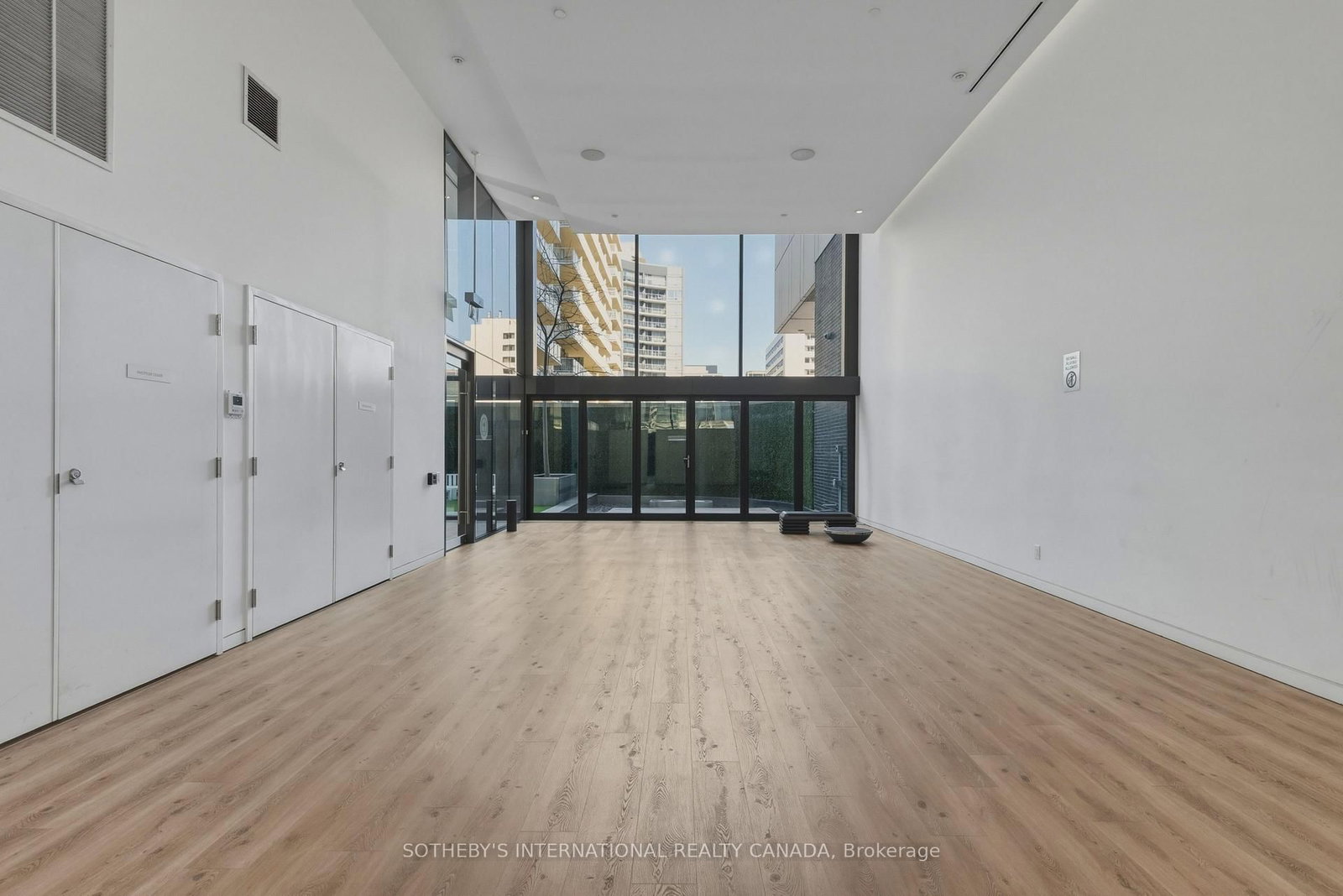 Condo for sale at 1101-185 Roehampton Avenue, Toronto, Ontario, M4C 0C6 - Mount Pleasant West - MLS: C12979262