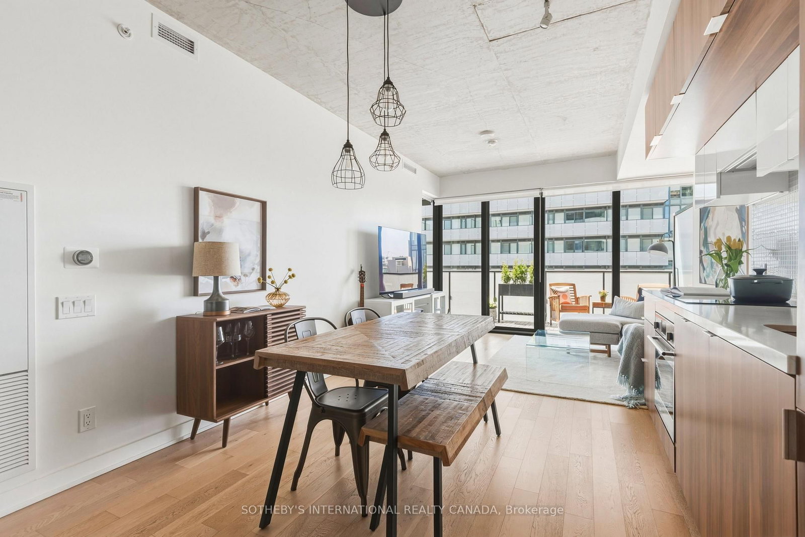 Condo for sale at 1101-185 Roehampton Avenue, Toronto, Ontario, M4C 0C6 - Mount Pleasant West - MLS: C12979262