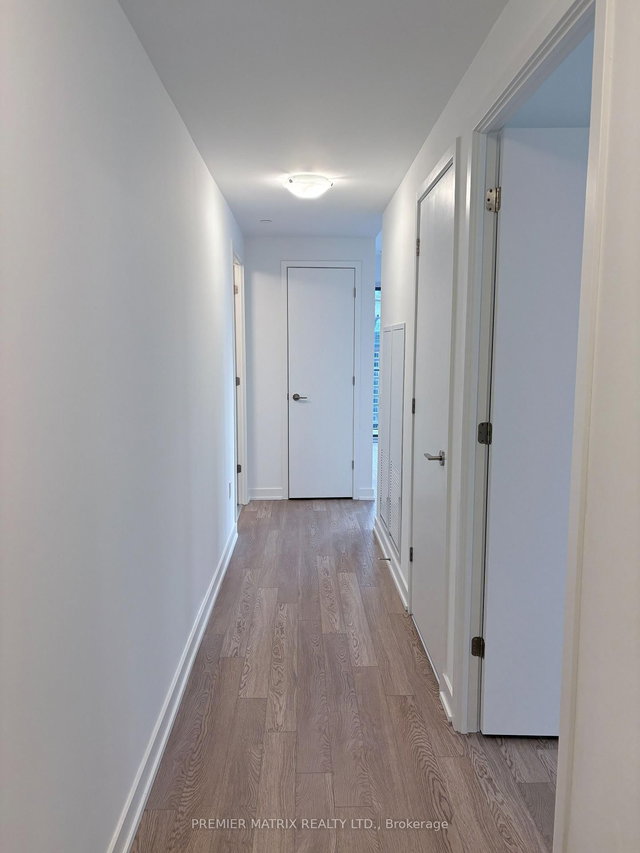 1409 - 634 Church Street