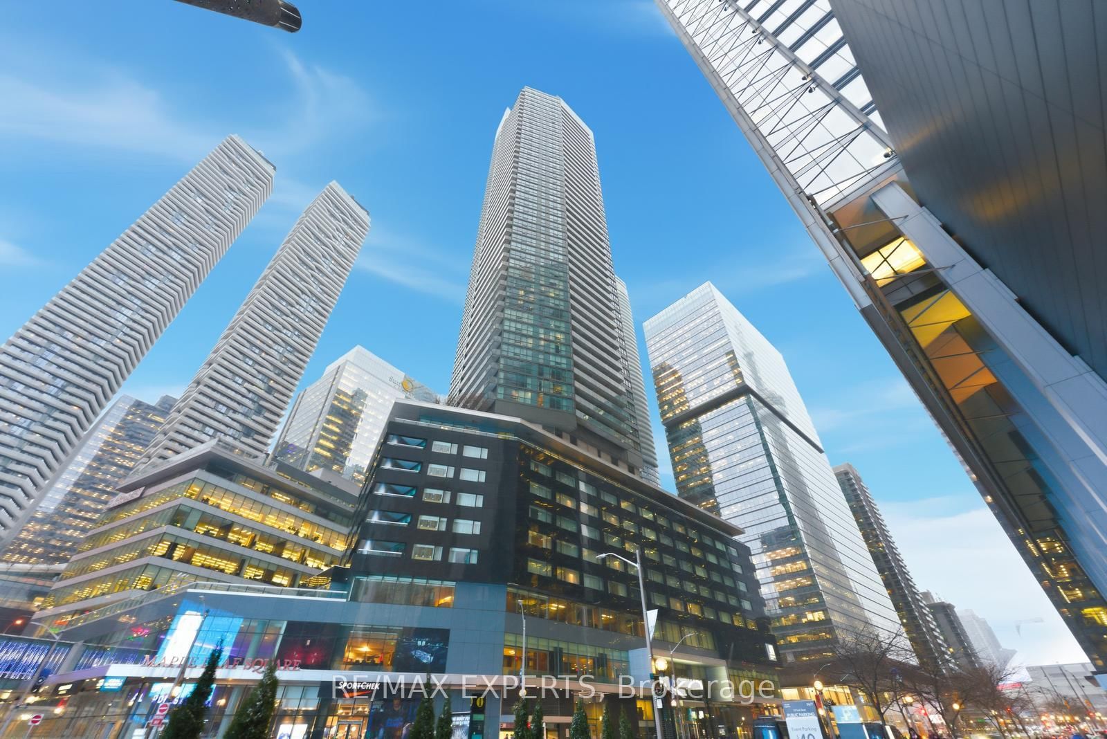 55 Bremner Boulevard, Unit 2405 - Photo 2