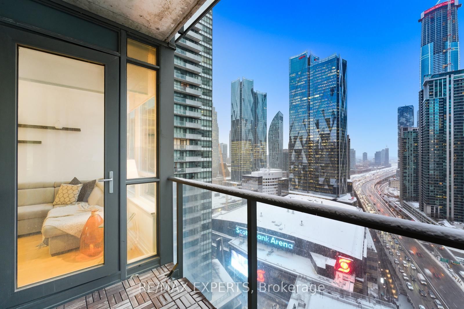 55 Bremner Boulevard, Unit 2405 - Photo 24